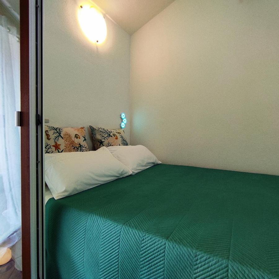 Vista Mare Olbia Bed & Breakfast Bagian luar foto