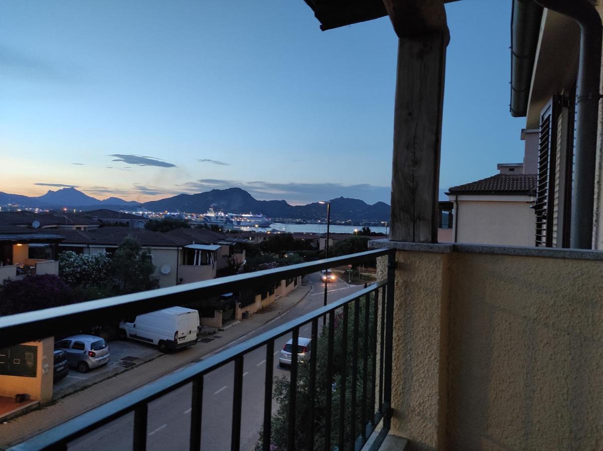 Vista Mare Olbia Bed & Breakfast Bagian luar foto