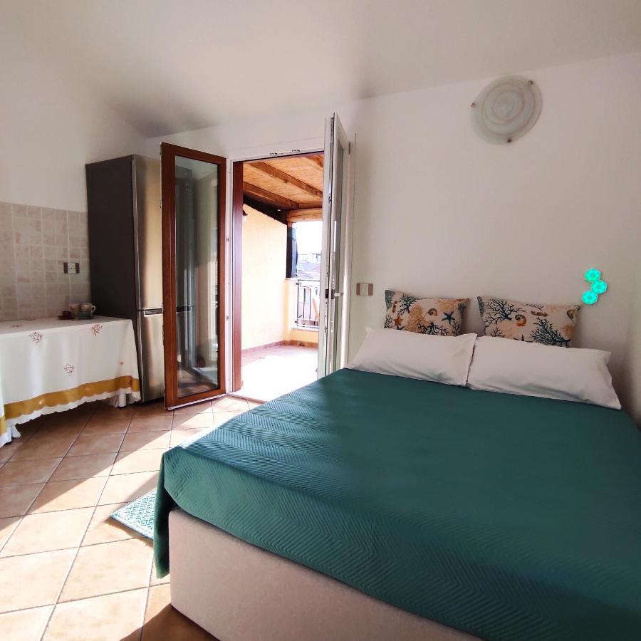 Vista Mare Olbia Bed & Breakfast Bagian luar foto