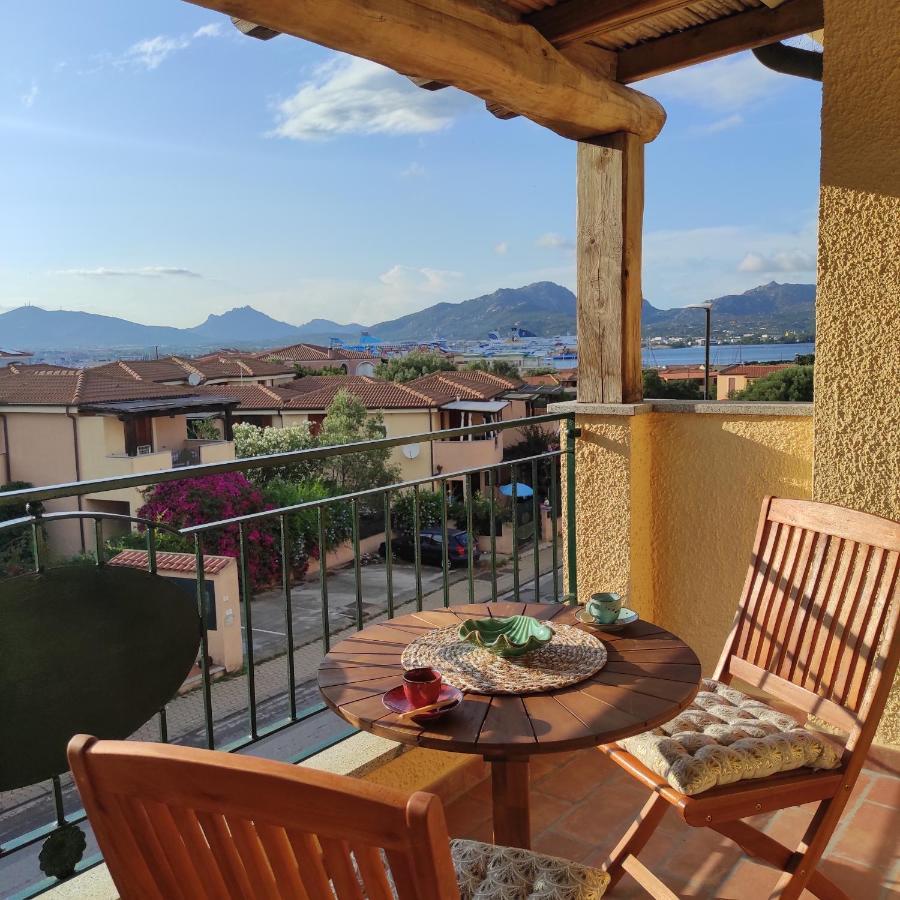 Vista Mare Olbia Bed & Breakfast Bagian luar foto